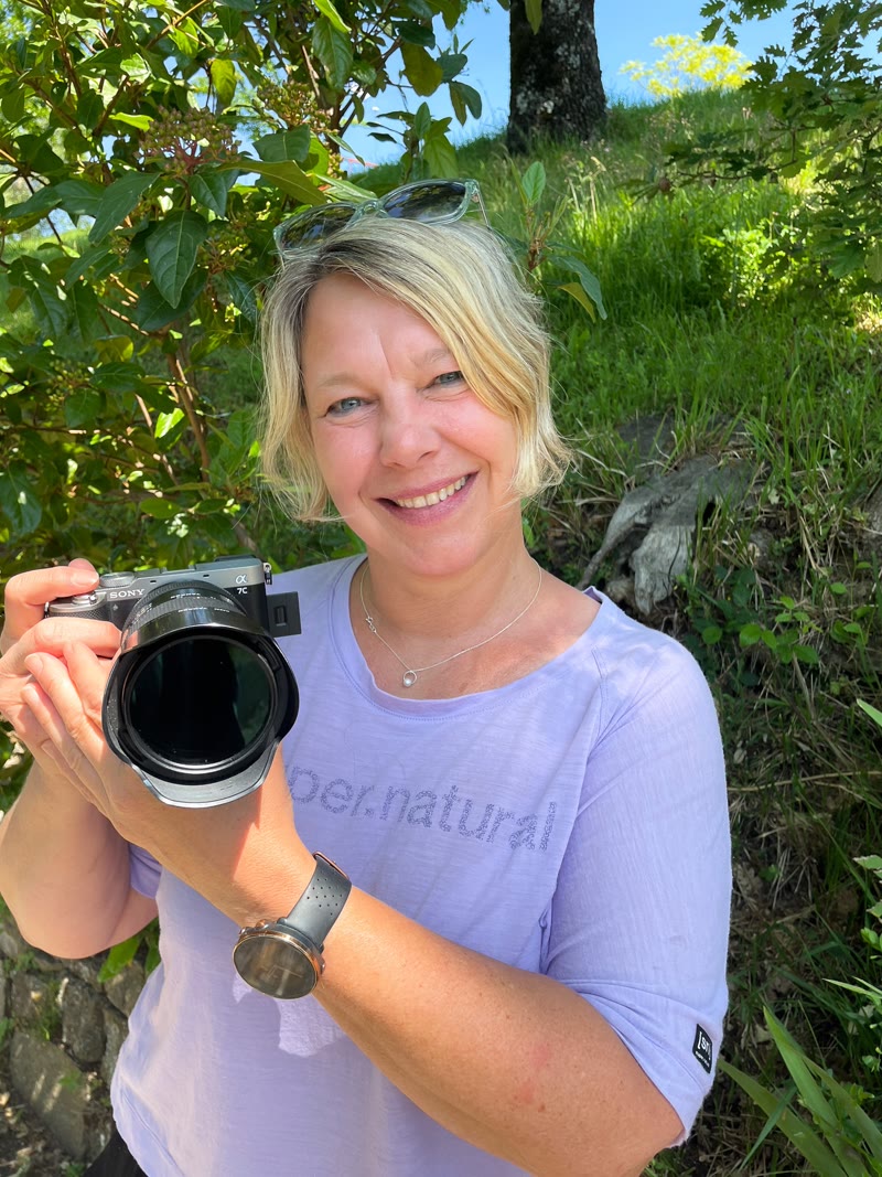 Yvonne — yamico media Videografin